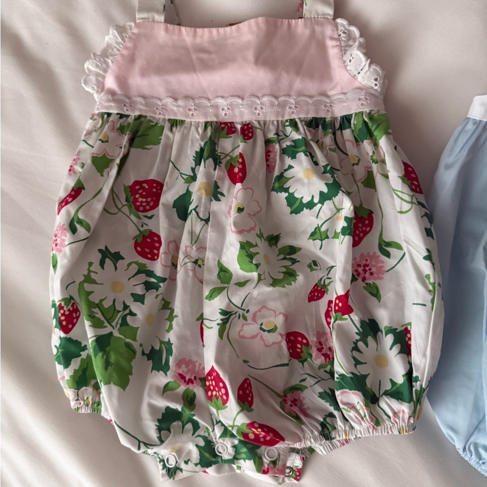 The Beaufort Bonnet Company Strawberry Bubble